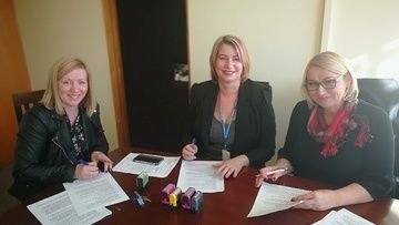 Podpisanie umowy dofinansowania na zadanie pn. Wsparcie osób niesamodzielnych i niepełnosprawnych w Gminie Wieleń (WRPO 2014-2020), 31.10.2018r. 