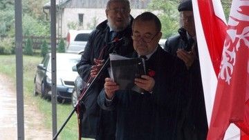 W Gogolicach, w Puszczy Noteckiej, odsłonięto Kamień Pamiątkowy z okazji 100. rocznicy powrotu Wielkopolski do Ojczyzny
